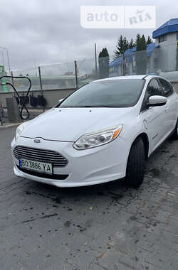 Хэтчбек Ford Focus 2014 в Тернополе