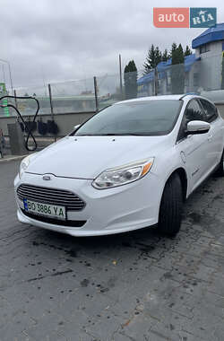 Хетчбек Ford Focus 2014 в Тернополі