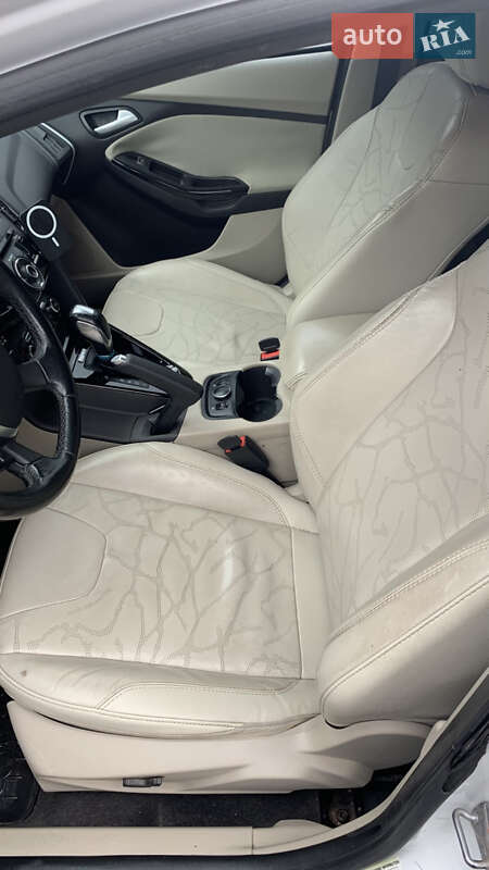 Хэтчбек Ford Focus 2014 в Тернополе