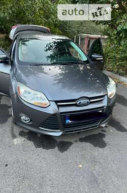 Седан Ford Focus 2014 в Кривом Роге