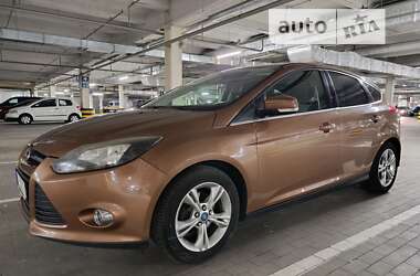 Хэтчбек Ford Focus 2014 в Киеве