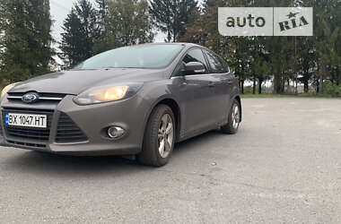 Хэтчбек Ford Focus 2013 в Староконстантинове