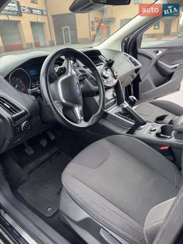 Хэтчбек Ford Focus 2013 в Буче