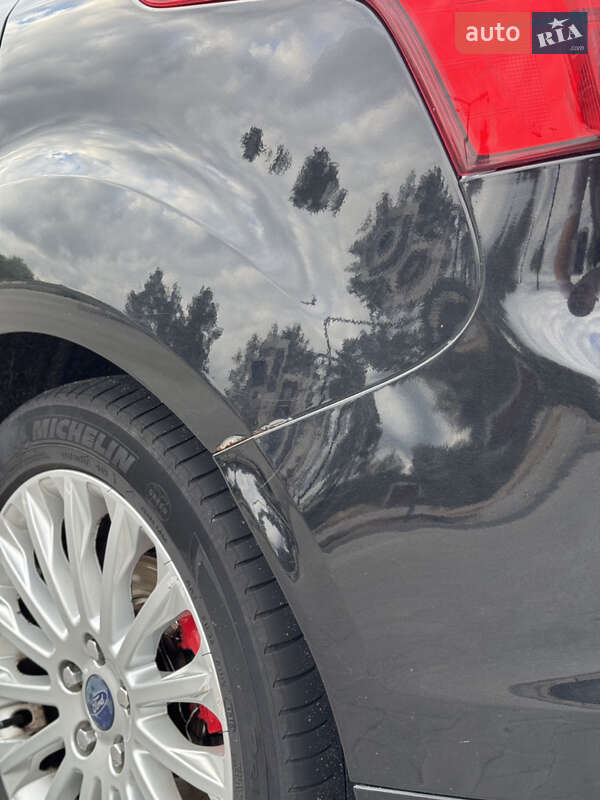 Хэтчбек Ford Focus 2013 в Буче