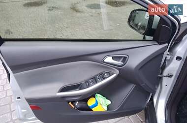 Универсал Ford Focus 2012 в 