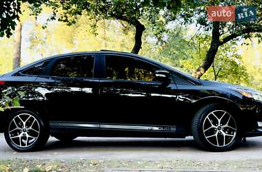 Седан Ford Focus 2017 в 