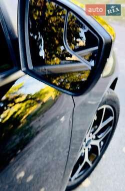 Седан Ford Focus 2017 в 