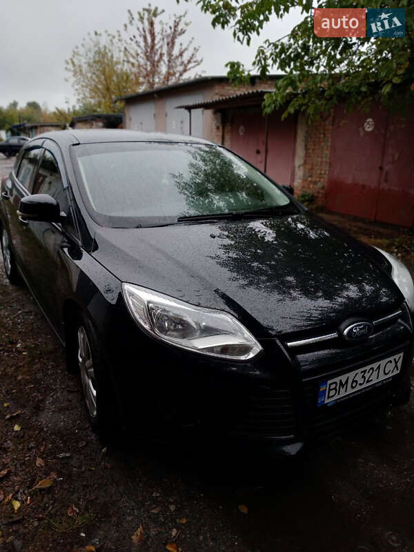 Хэтчбек Ford Focus 2012 в Конотопе