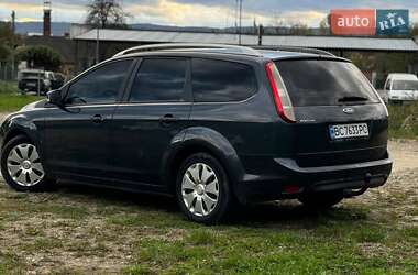 Универсал Ford Focus 2009 в 