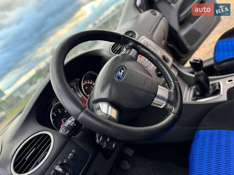 Універсал Ford Focus 2009 в Стебнику
