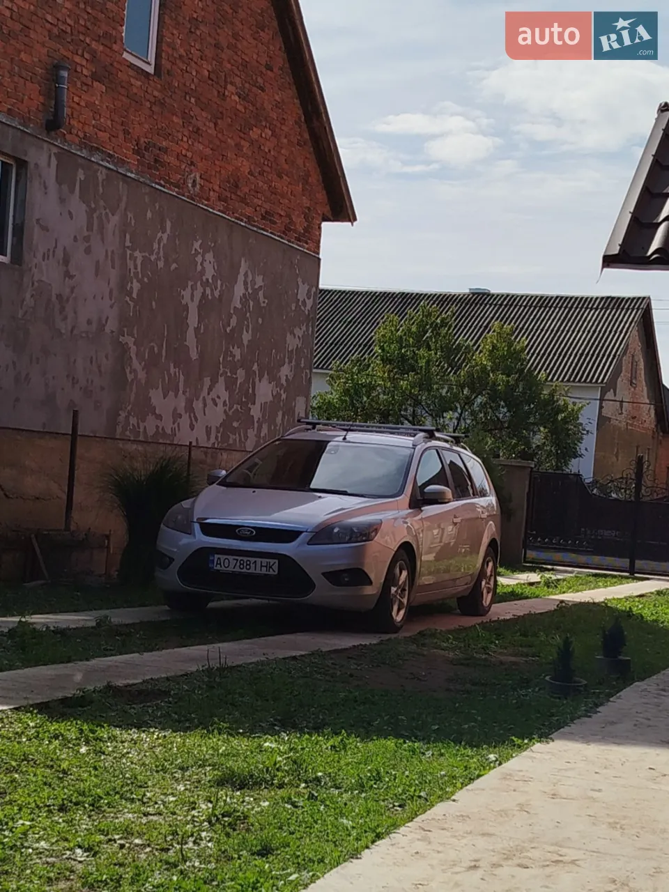 2010 Ford Focus - мініатюра 11