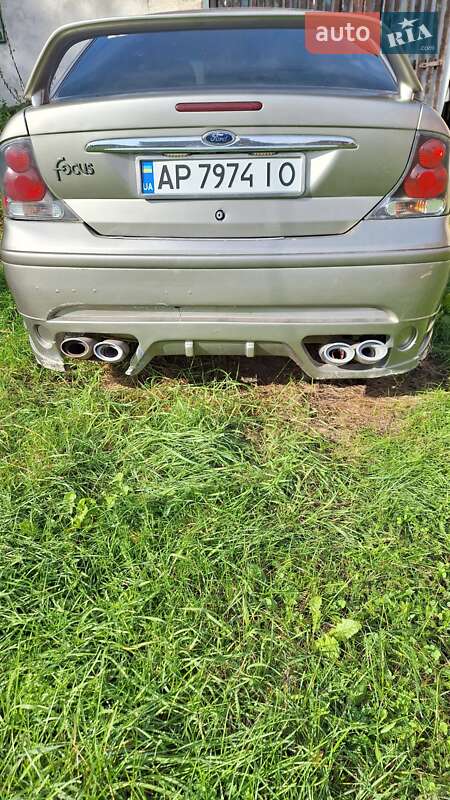 Седан Ford Focus 2002 в Тячеве