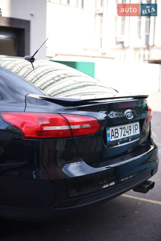 Седан Ford Focus 2015 в Виннице