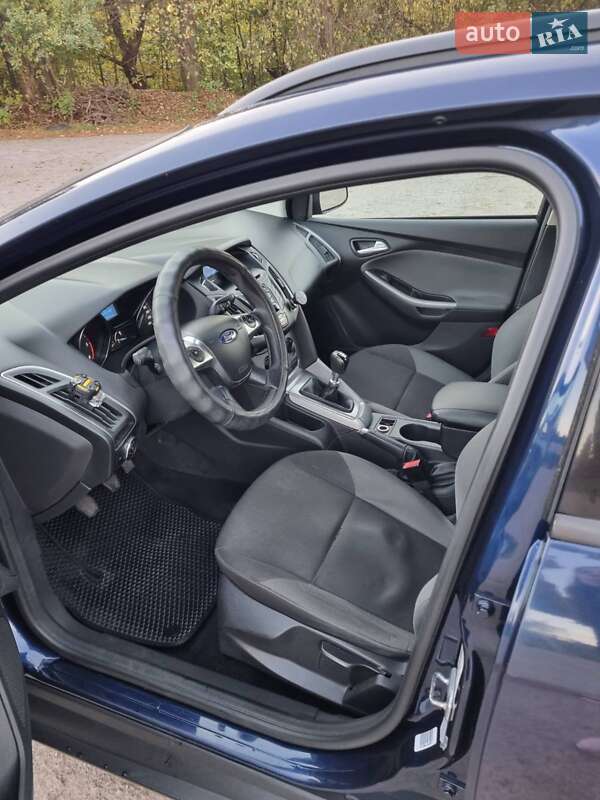 Универсал Ford Focus 2011 в Львове фото 15 Универсал Ford Focus 2011 в Львове