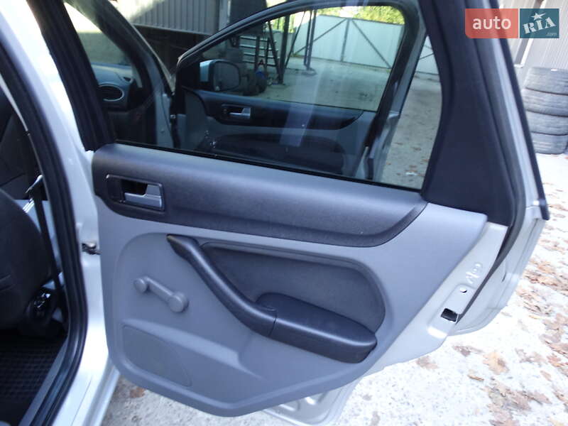 Универсал Ford Focus 2010 в Дрогобыче