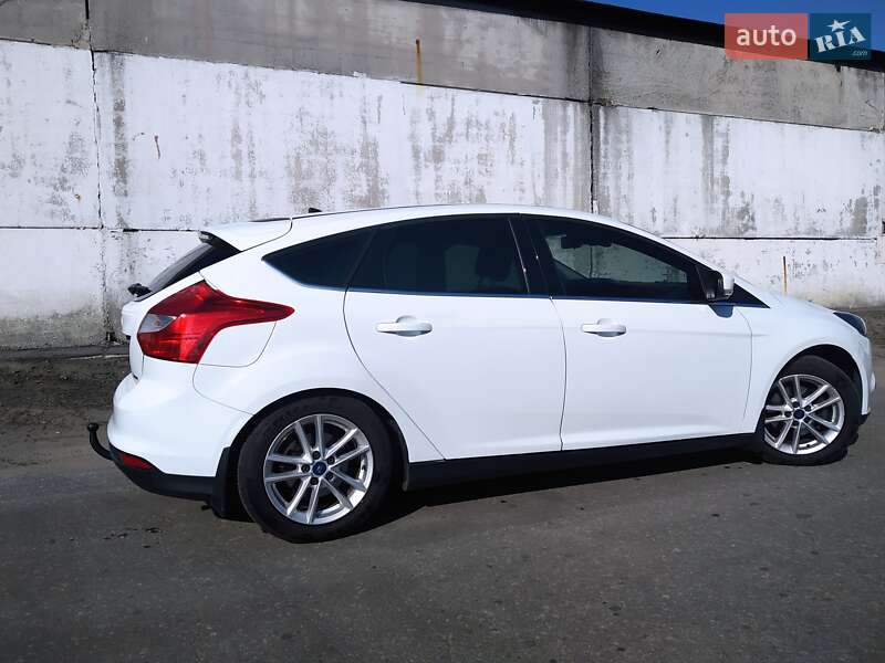 Хэтчбек Ford Focus 2011 в Кременчуге