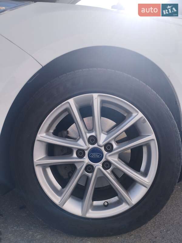 Хэтчбек Ford Focus 2011 в Кременчуге