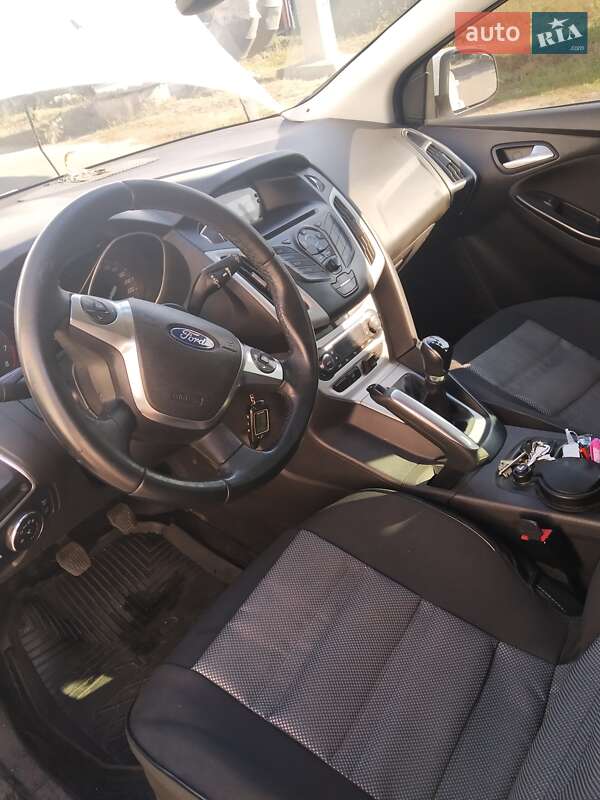 Хэтчбек Ford Focus 2011 в Кременчуге