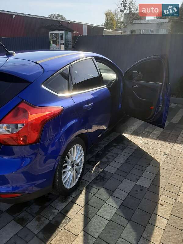 Хэтчбек Ford Focus 2013 в Львове