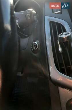 Хэтчбек Ford Focus 2013 в 