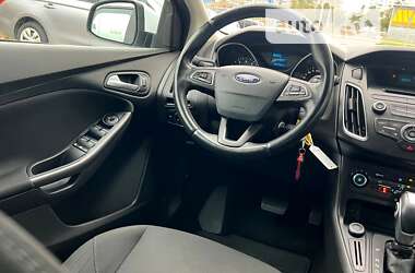 Хэтчбек Ford Focus 2017 в Киеве