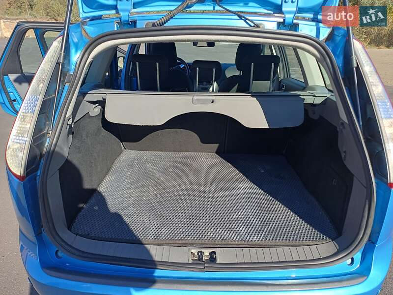 Универсал Ford Focus 2010 в Коростене