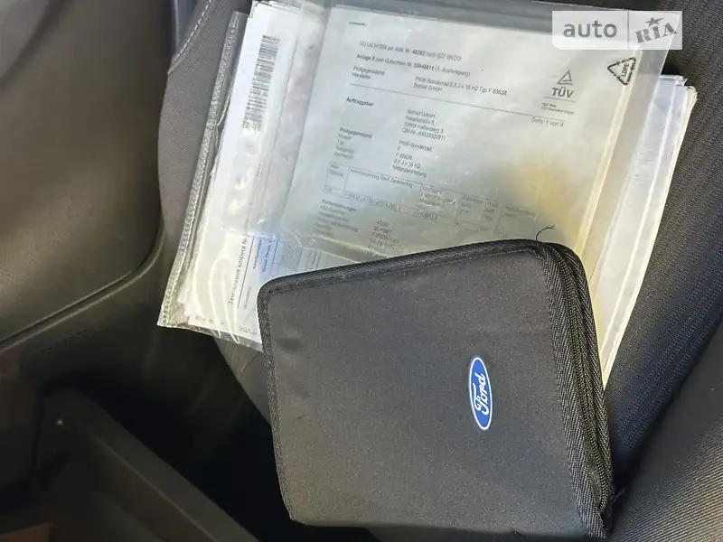 Хэтчбек Ford Focus 2011 в Львове документ