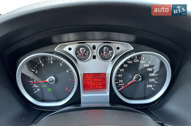 Хэтчбек Ford Focus 2009 в 
