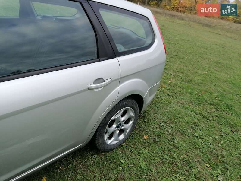 Універсал Ford Focus 2008 в Кам'янець-Подільському фото 2 Універсал Ford Focus 2008 в Кам'янець-Подільському