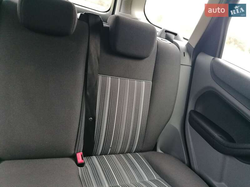 Універсал Ford Focus 2008 в Кам'янець-Подільському фото 63 Універсал Ford Focus 2008 в Кам'янець-Подільському
