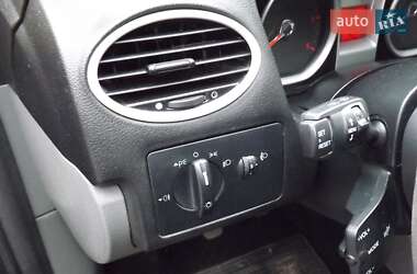 Универсал Ford Focus 2010 в 