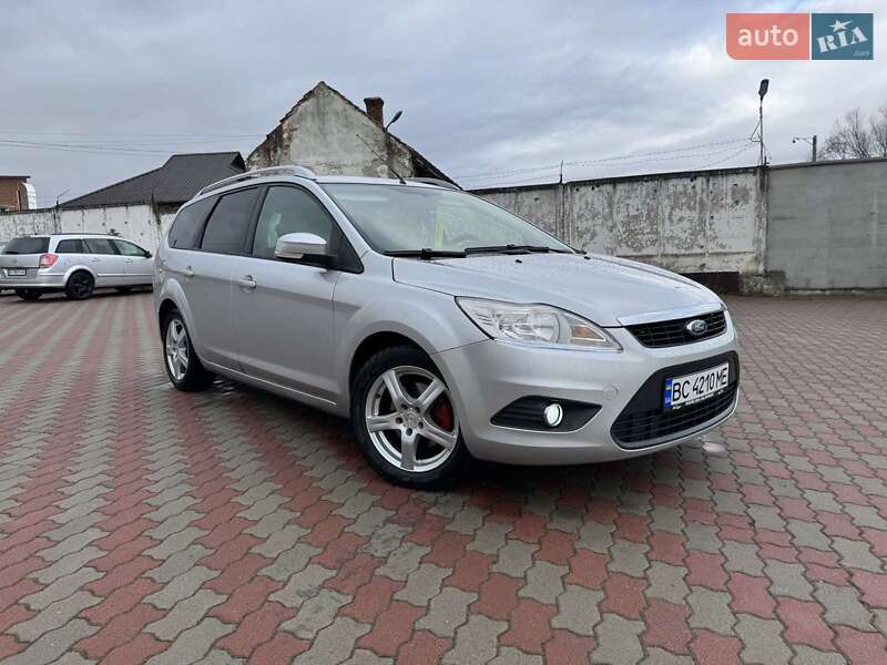 Універсал Ford Focus 2010 в Ходореві
