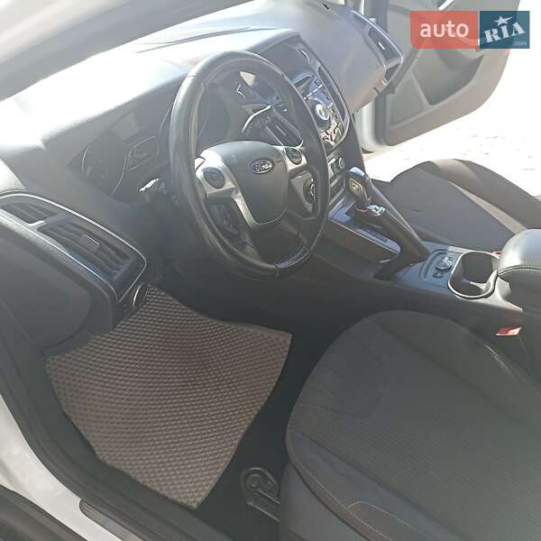 Универсал Ford Focus 2014 в Золочеве