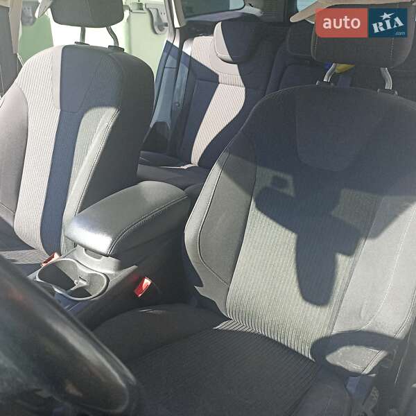 Универсал Ford Focus 2014 в Золочеве