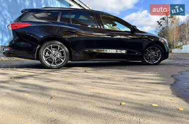 Универсал Ford Focus 2019 в 