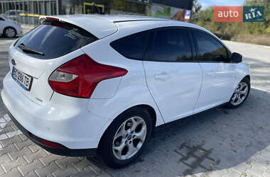 Хэтчбек Ford Focus 2011 в Городке