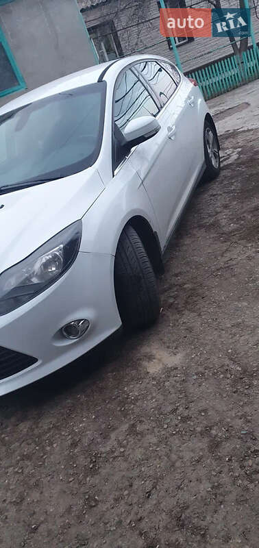 Хэтчбек Ford Focus 2014 в Львове
