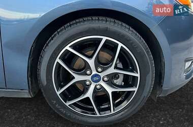 Седан Ford Focus 2018 в 
