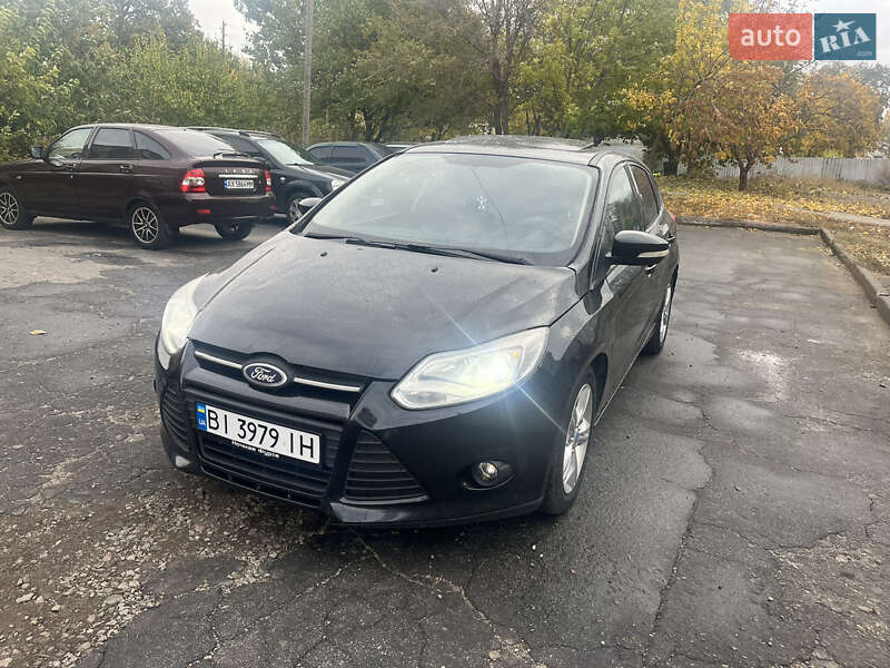Хэтчбек Ford Focus 2012 в Лозовой