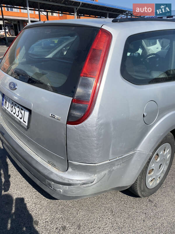 Универсал Ford Focus 2008 в Ровно фото 2 Универсал Ford Focus 2008 в Ровно