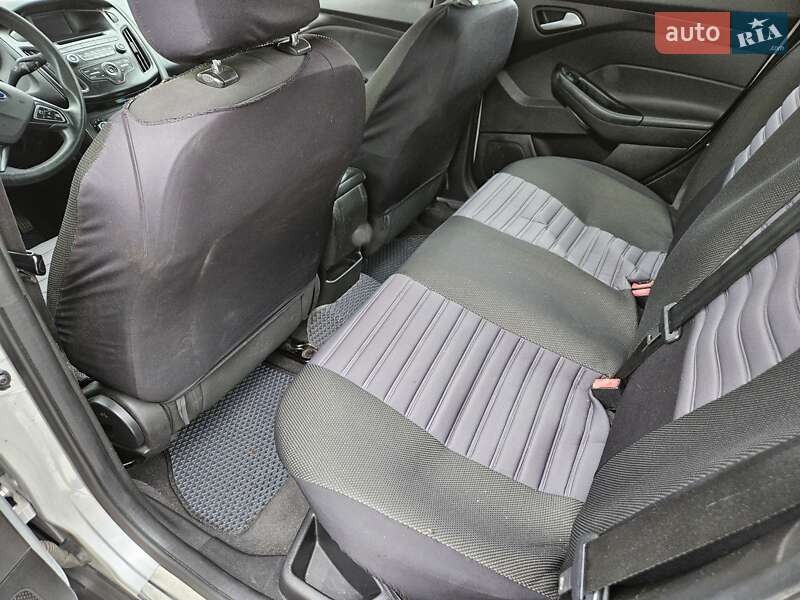 Седан Ford Focus 2016 в Львове