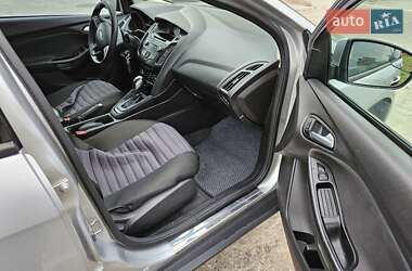 Седан Ford Focus 2016 в Львове