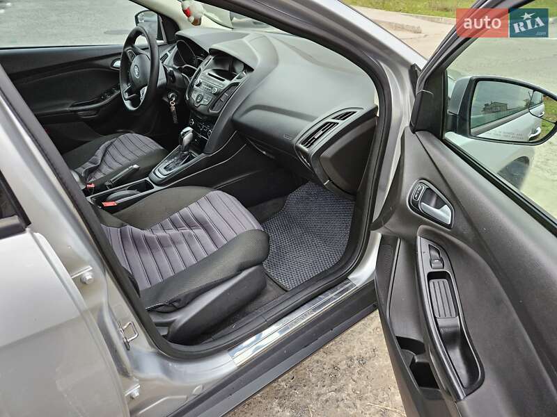 Седан Ford Focus 2016 в Львове