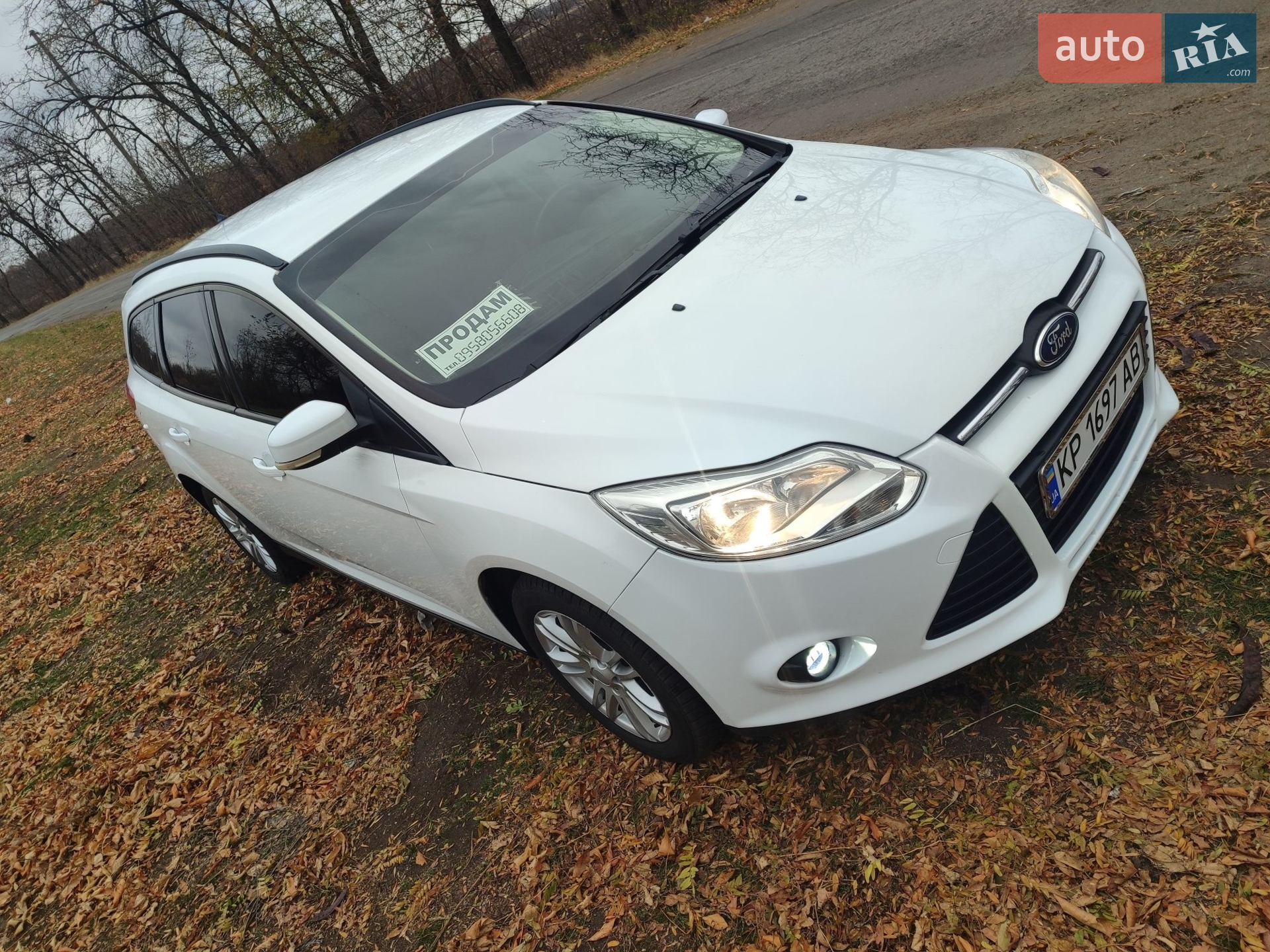 2012 Ford Focus - мініатюра 2