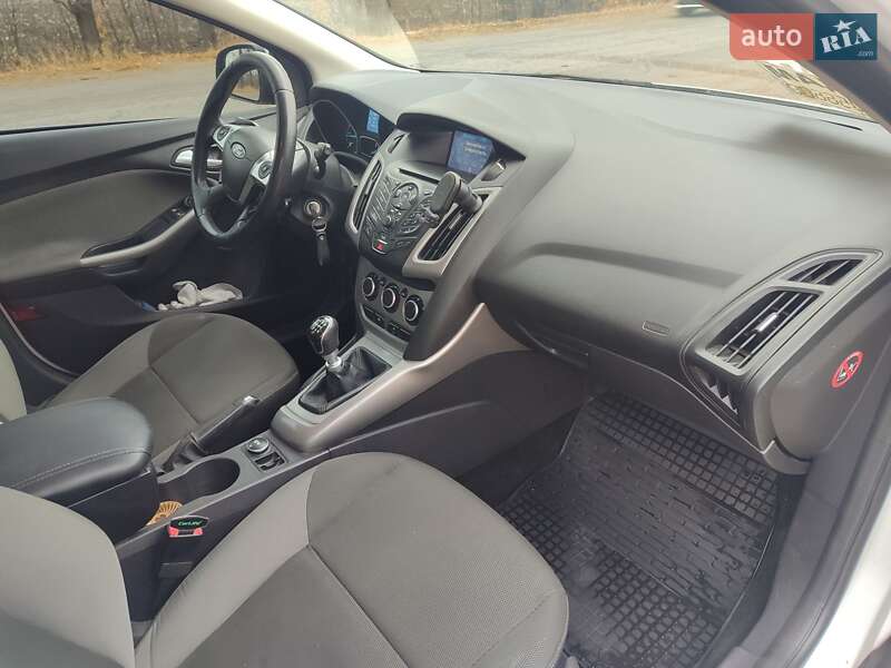 Универсал Ford Focus 2012 в Покровском