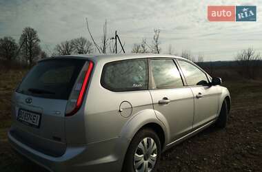 Універсал Ford Focus 2010 в Золочеві