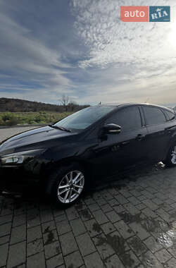 Хетчбек Ford Focus 2015 в Івано-Франківську