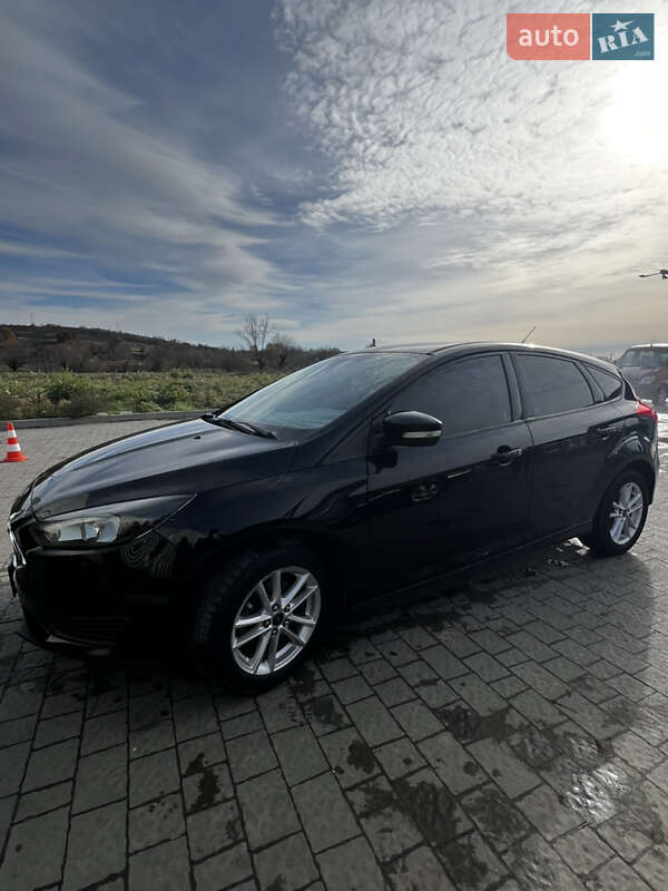 Хетчбек Ford Focus 2015 в Івано-Франківську фото 6 Хетчбек Ford Focus 2015 в Івано-Франківську