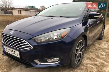 Седан Ford Focus 2017 в 
