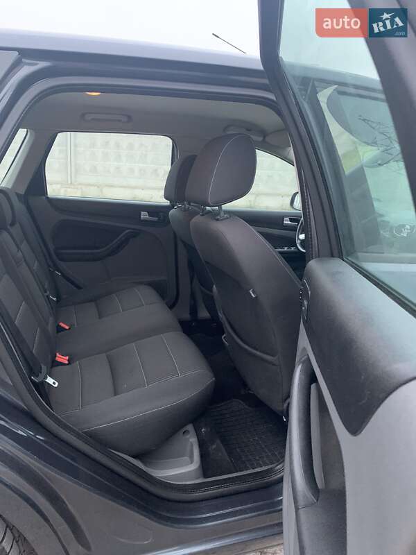 Універсал Ford Focus 2009 в Здолбуніві фото 22 Універсал Ford Focus 2009 в Здолбуніві